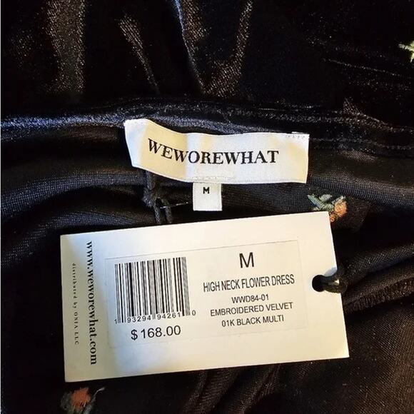 NWT WeWoreWhat Embroidered Flower Velvet High Neck Halter Midi Dress Black - Picture 9 of 16